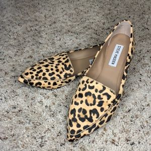 Steve Madden leopard print flats